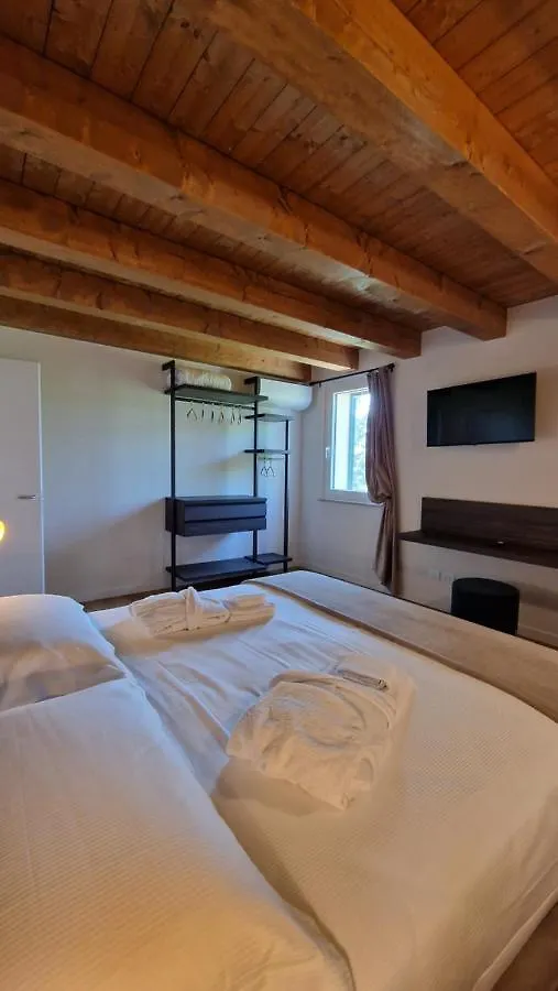 Casa Ossan Bed & Breakfast San Pietro in Cariano Italy
